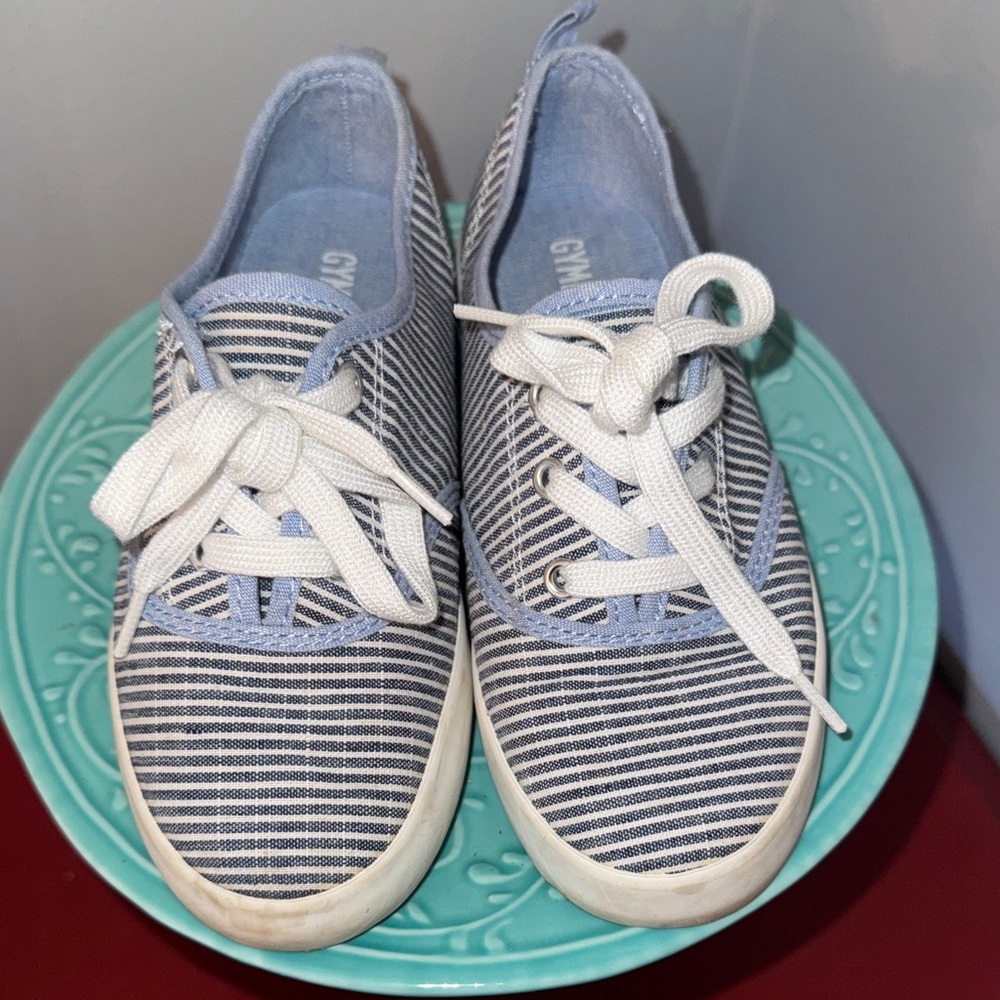 Gymboree girls Blue & White Striped Kids Sneakers, sz 13 little girl great!